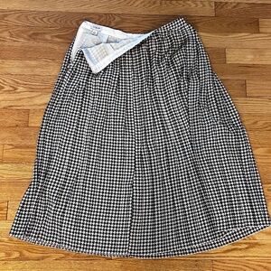 J Crew Houndstooth Skirt size 4